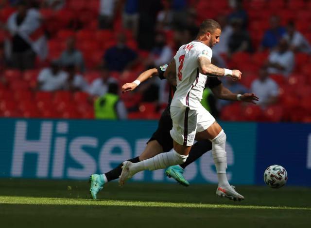 开云体育官网-【观察】阿甘式足球，英格兰唯一取胜之道？