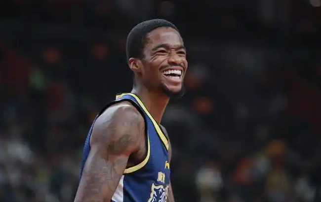 kaiyun-正式退出，萨姆纳遗憾，原因曝光，杜锋透露情况，球迷祝福|广东男篮|四川男篮|朱芳雨|篮板|比赛_新浪新闻